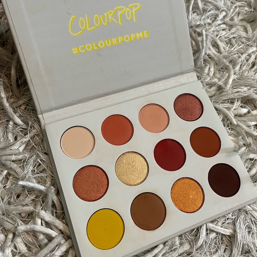 Colourpop Yes Please! Palette